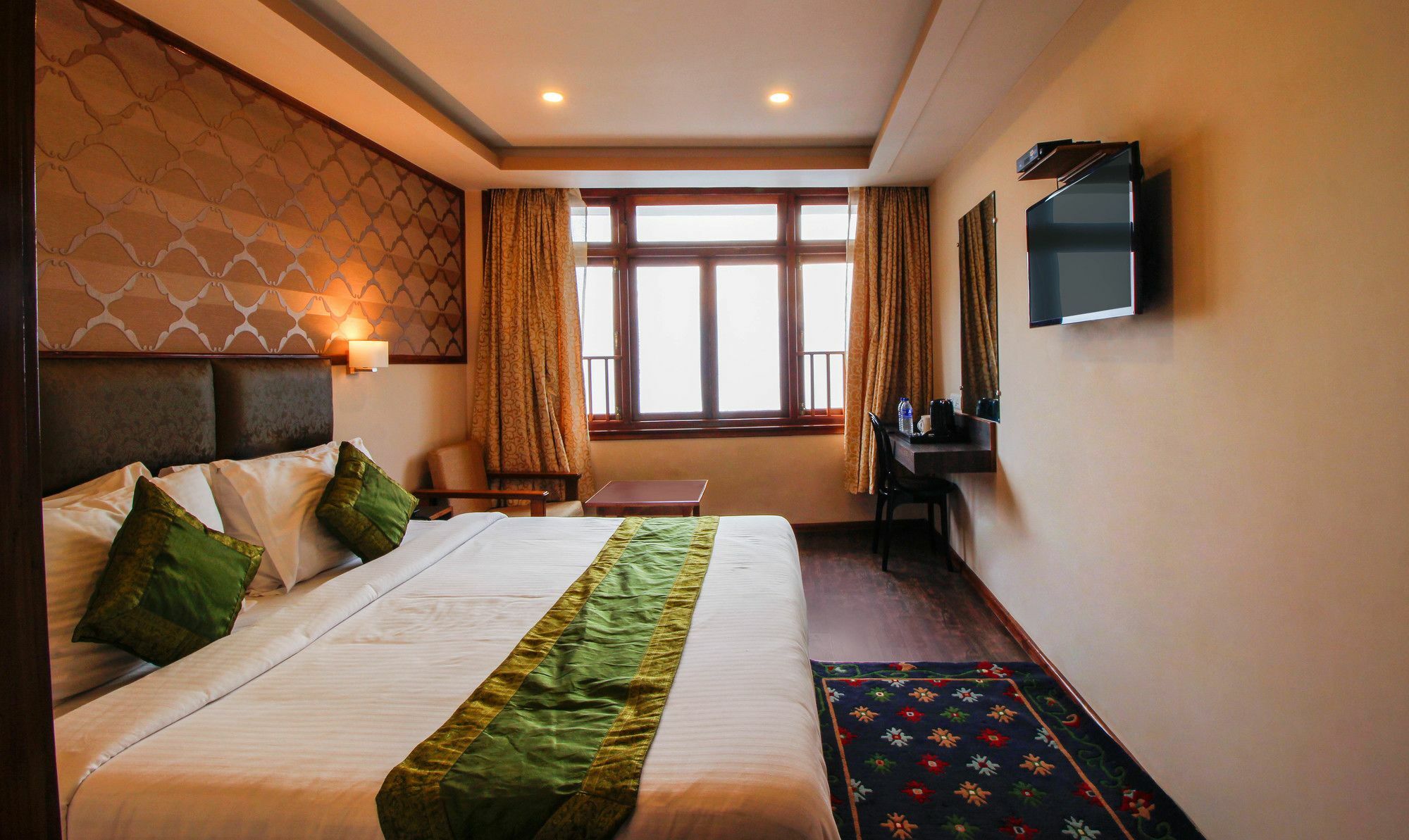 Hotel Treebo Trend Orchid Mg Marg 3*